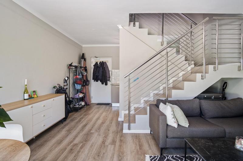 2 Bedroom Property for Sale in Rondebosch Western Cape